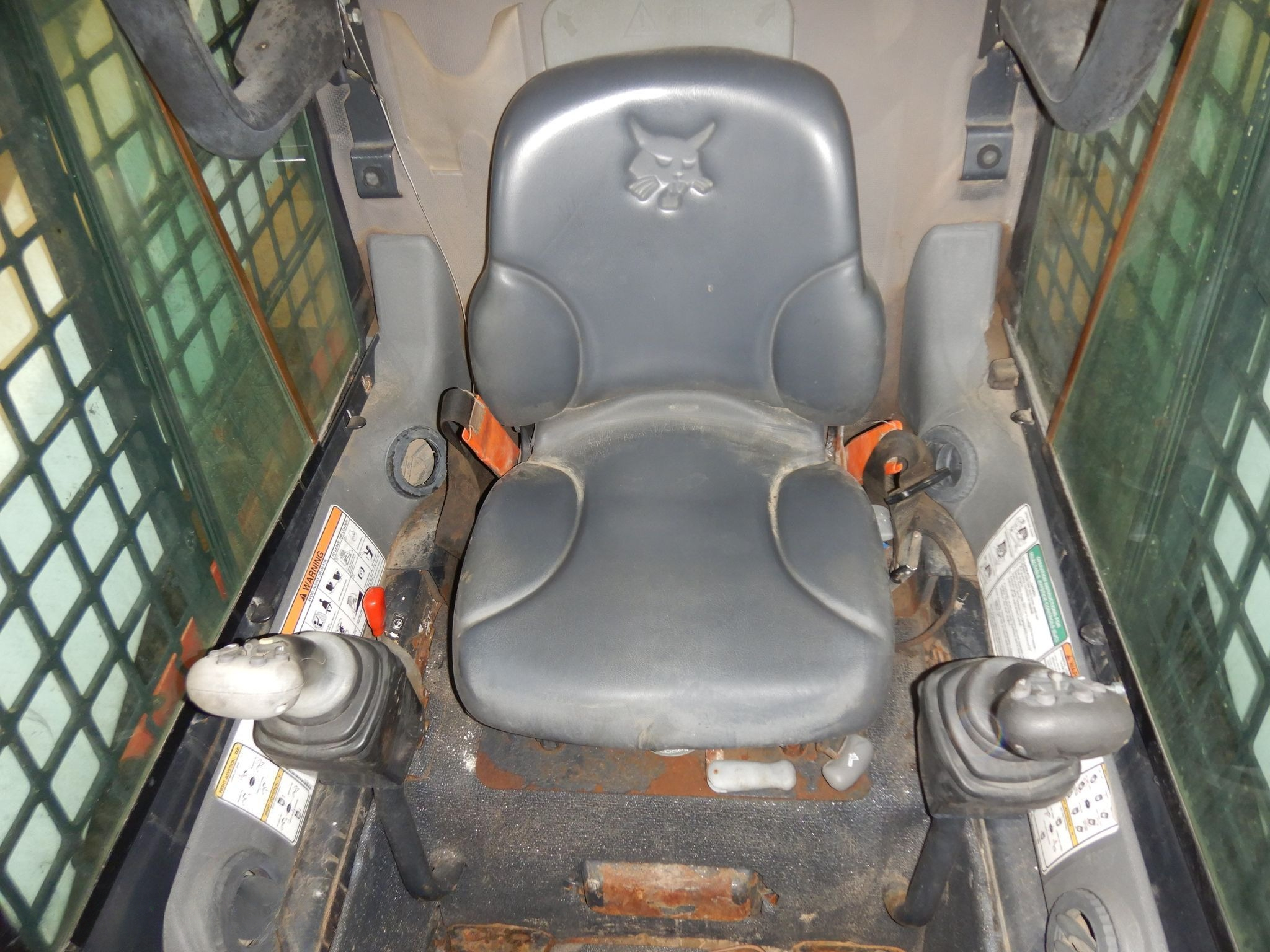 2008 Bobcat T320 Tracked Skid Steer thumbnail 5