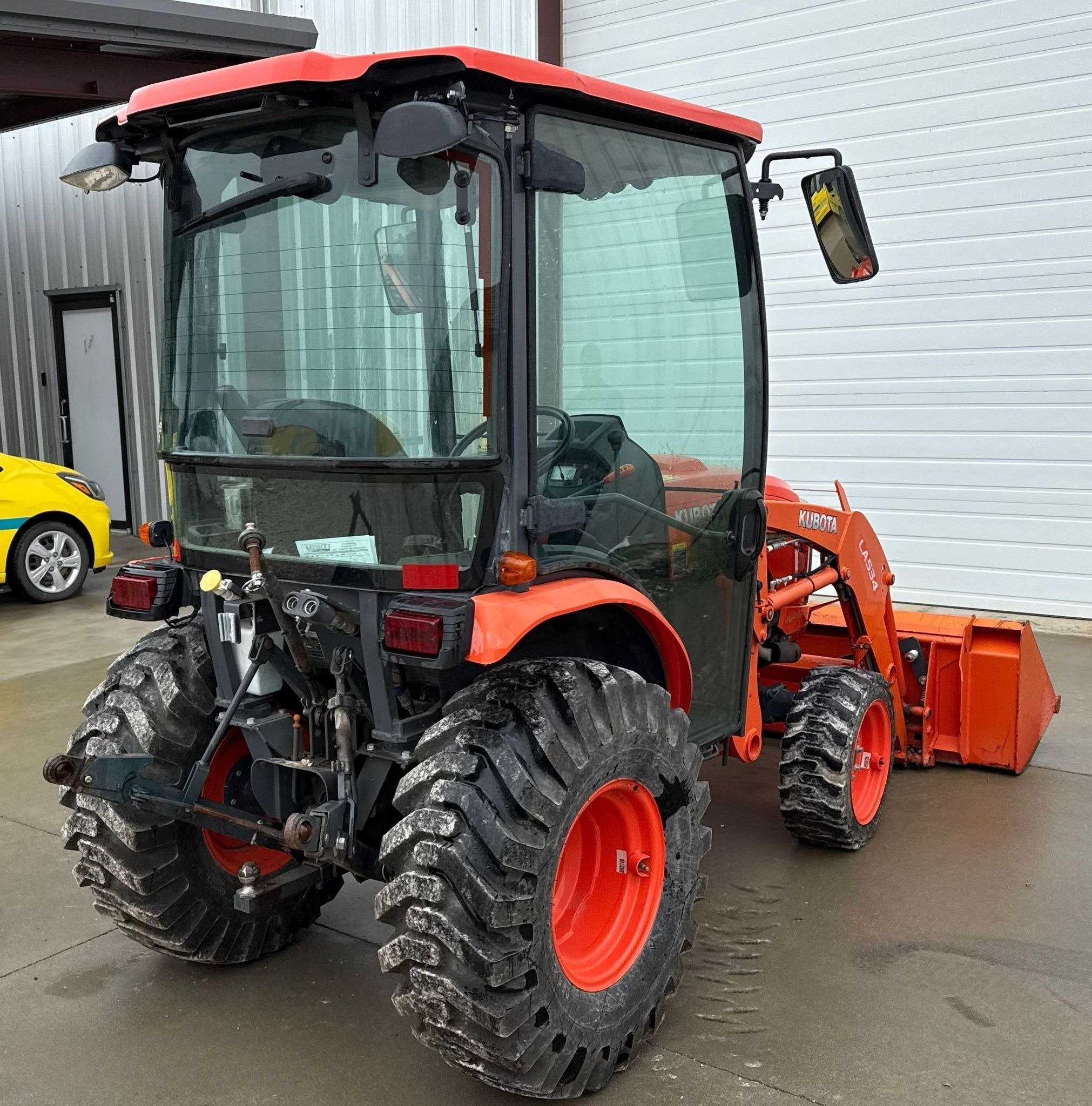 2013 Kubota B3350 MFWD thumbnail 3