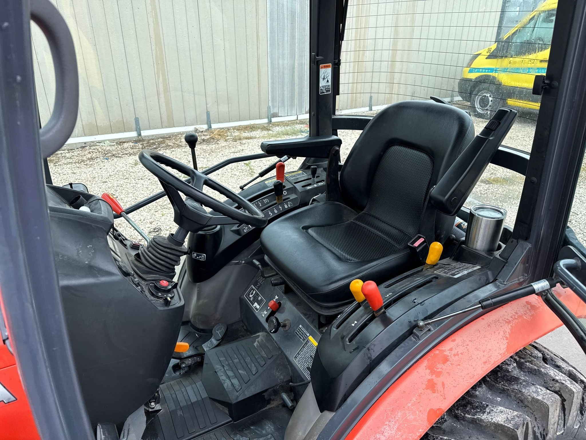 2013 Kubota B3350 MFWD thumbnail 8