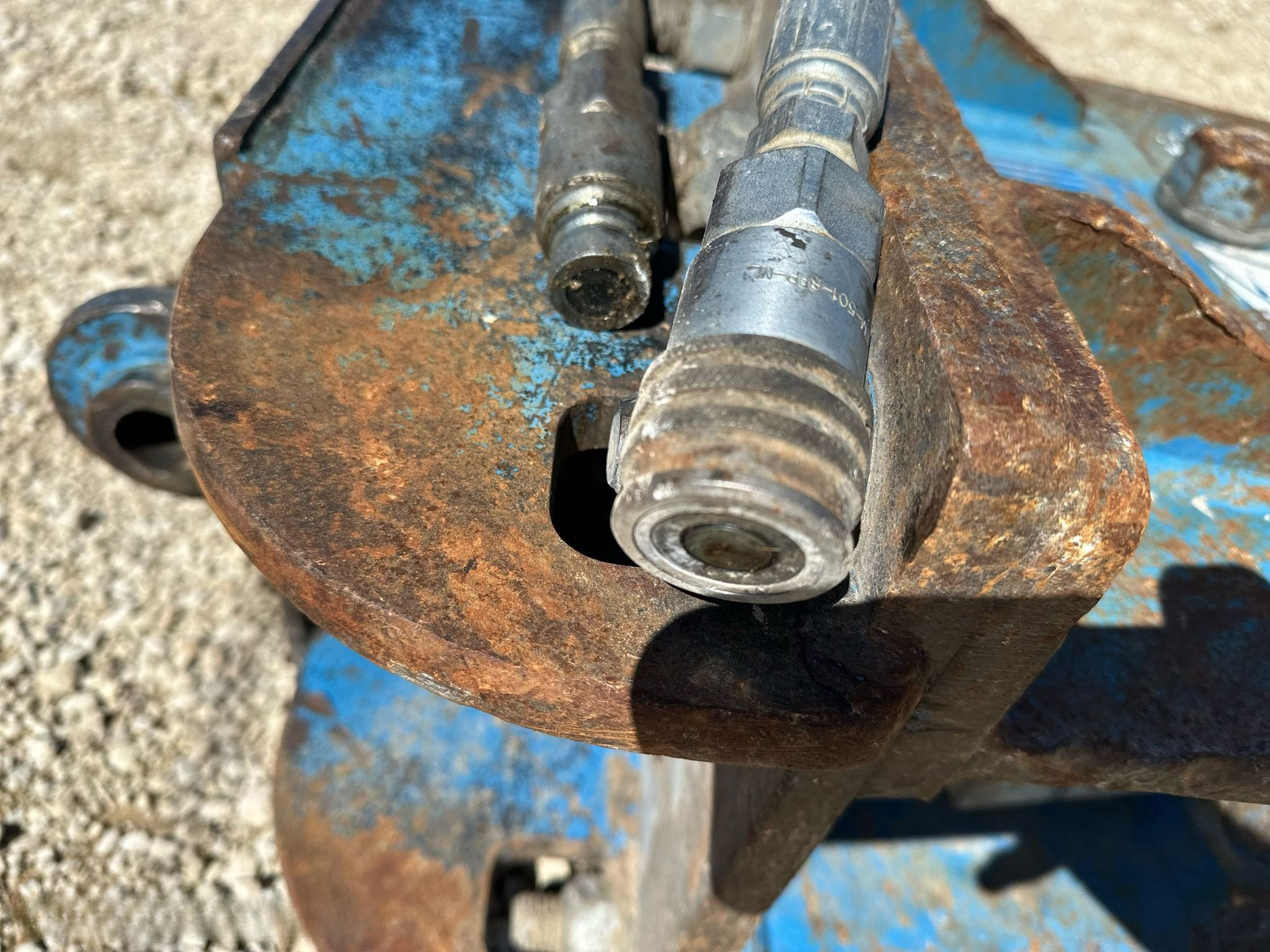 Okada TOP 45B Hydraulic Breaker thumbnail 3