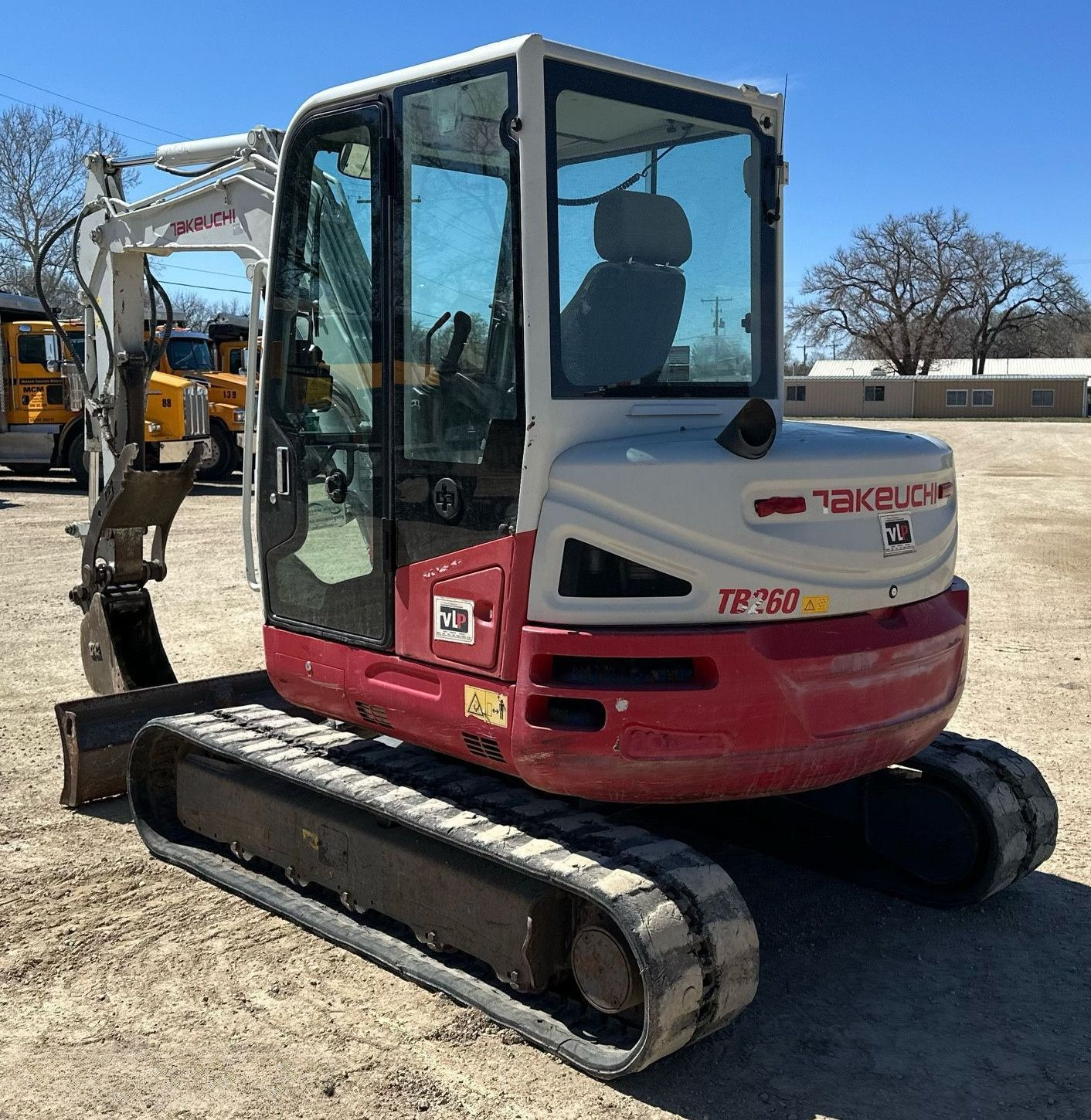 2014 Takeuchi TB260 Mini Excavator thumbnail 4